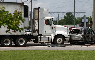 Photo for Truck Wrecks